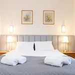 Harcerska 7 Biala Bed & Breakfast 3*