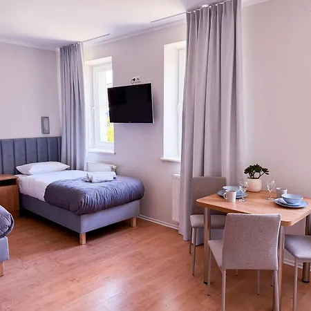 Harcerska 7 Biala Bed & Breakfast