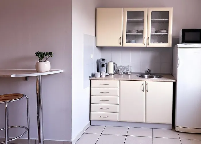 Harcerska 7 Biala 3*