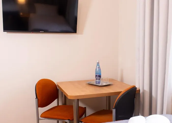 Harcerska 7 Biala Bed & Breakfast