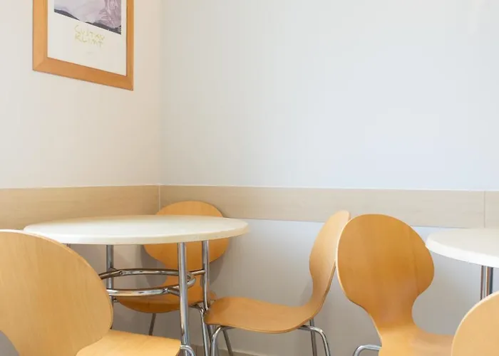 Harcerska 7 Biala 3* Bielsko-Biała