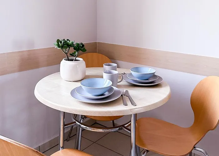 Harcerska 7 Biala 3*